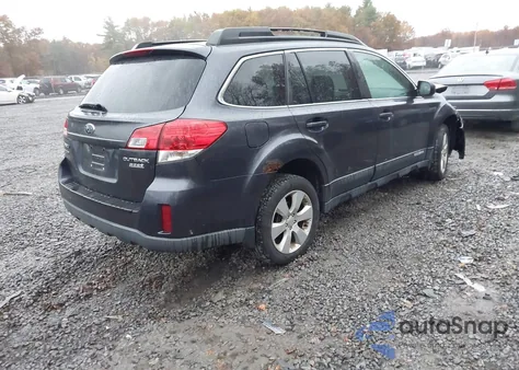 2011 Subaru Outback 2.5I Premium z USA, uszkodzony, nr VIN 4S4BRBCC3B3321656